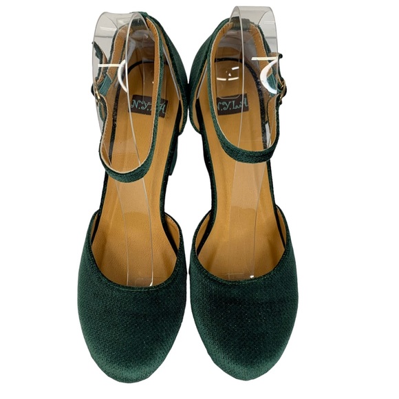 Nyla Velvet Ankle Strap Heels Size 9 - Picture 2 of 9